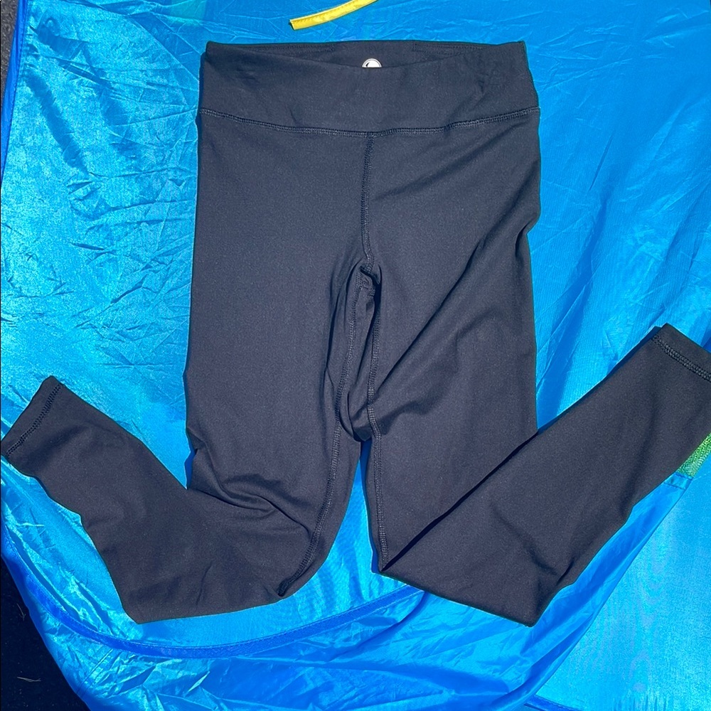 Yogalicious Black Leggings with Wide Waistband and Matte Finish